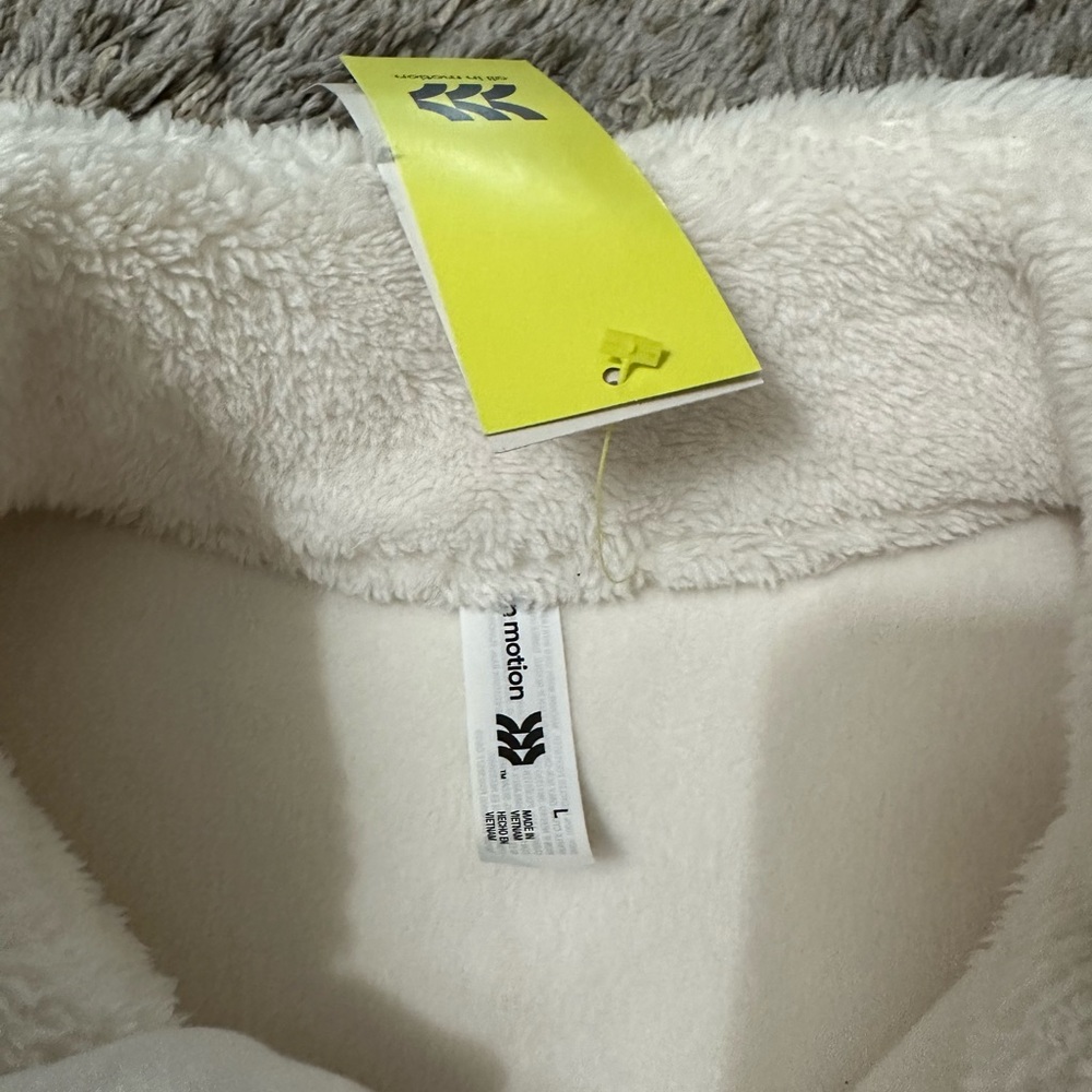 Target all in motion pullover - Picture 3 of 3